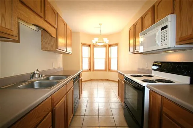 Kitchen view toward dinette